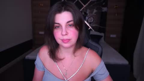 Snapshot of mirandawarm chatting on 09.28.25 Miranda online show from 09.28.25