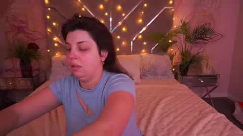 Snapshot of mirandawarm chatting on 02.04.26 Miranda online show from 02.04.26