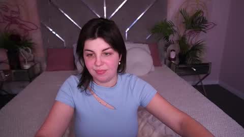 Snapshot of mirandawarm chatting on 02.20.26 Miranda online show from 02.20.26