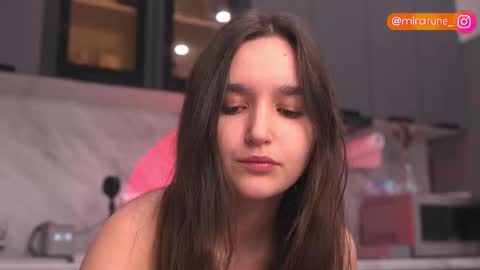 mirarune online show from 12.22.25