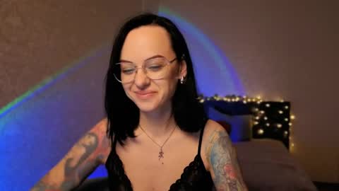 Snapshot of miraskyy chatting on 05.18.26 MiraSkyy online show from 05.18.26