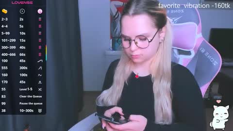 Kira online show from 11.18.25