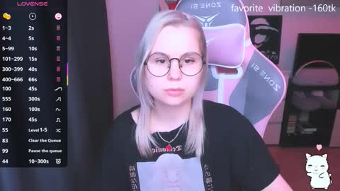 Kira online show from 12.14.25