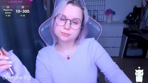 Kira online show from 03.09.26