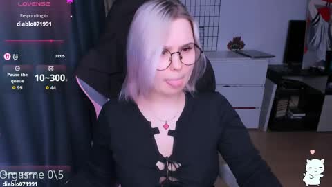 Kira online show from 04.06.26