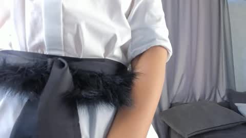 Snapshot of mirelva chatting on 10.20.25 Mira online show from 10.20.25