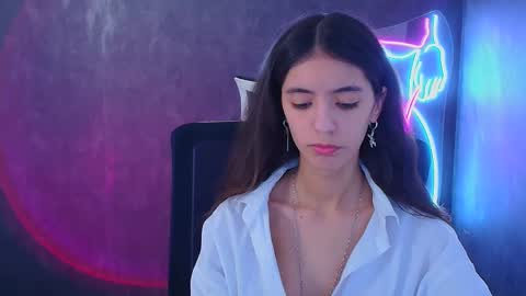 Snapshot of miri_miss chatting on 12.05.24 Miri online show from 12.05.24