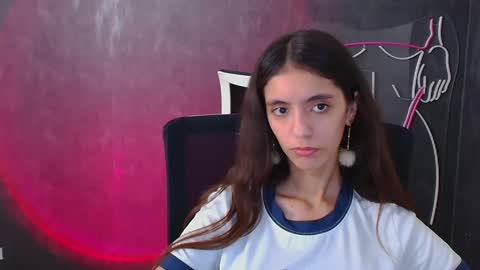 Snapshot of miri_miss chatting on 12.21.24 Miri online show from 12.21.24