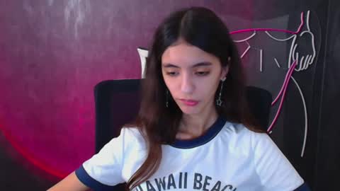 Snapshot of miri_miss chatting on 12.22.24 Miri online show from 12.22.24