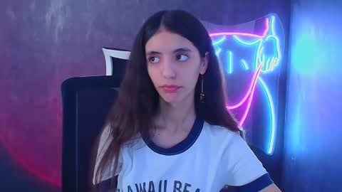 Snapshot of miri_miss chatting on 01.16.25 Miri online show from 01.16.25