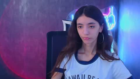 Snapshot of miri_miss chatting on 01.19.25 Miri online show from 01.19.25