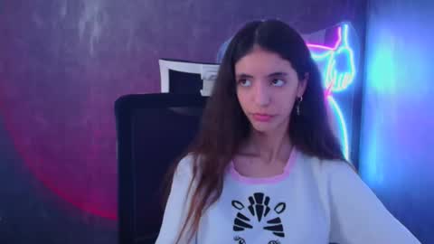 Snapshot of miri_miss chatting on 01.24.25 Miri online show from 01.24.25