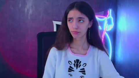 Snapshot of miri_miss chatting on 01.26.25 Miri online show from 01.26.25