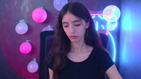 Snapshot of miri_miss chatting on 02.13.25 Miri online show from 02.13.25