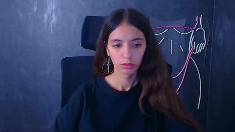 Snapshot of miri_miss chatting on 09.11.25 Miri online show from 09.11.25