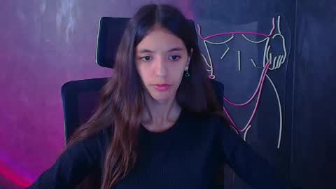 Snapshot of miri_miss chatting on 09.14.25 Miri online show from 09.14.25