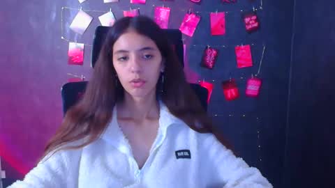 Snapshot of miri_miss chatting on 10.25.25 Miri online show from 10.25.25