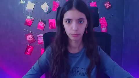 Snapshot of miri_miss chatting on 04.23.26 Miri online show from 04.23.26