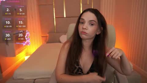 Snapshot of miriellenymph chatting on 10.14.25 Mira online show from 10.14.25