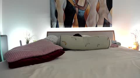 Eva online show from 02.04.26