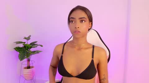 Andrea Thanks guys for the support online show from 11.16.25