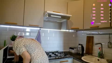 MisaMew online show from 04.01.26