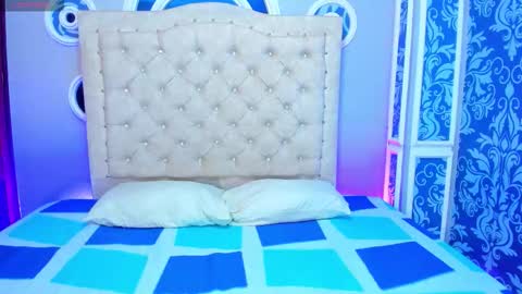 Mishell online show from 02.04.26