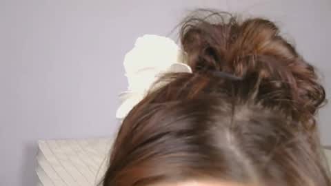 Elora online show from 11.20.25