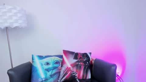 Megan online show from 10.10.25