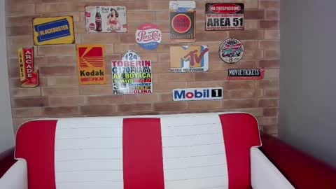 Lunna online show from 02.15.25