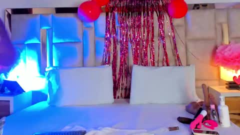 Miss Abigail  online show from 02.15.26