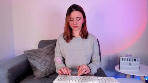 Alexa Sarmiento online show from 12.11.24