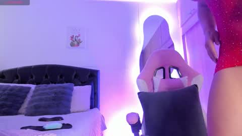 Snapshot of miss_amarantha1 chatting on 11.05.25 A M A R A N T H A online show from 11.05.25