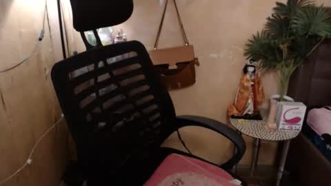 miss angelic15 online show from 02.24.25