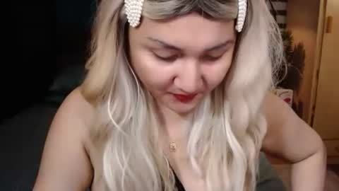 miss angelic15 online show from 10.11.25