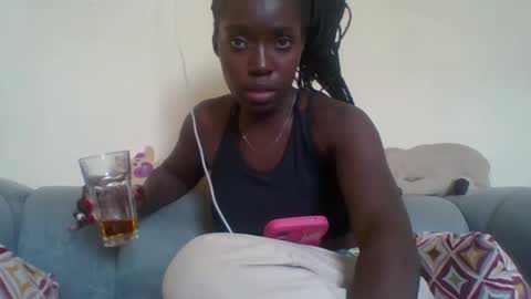 miss_atitude online show from 09.22.25