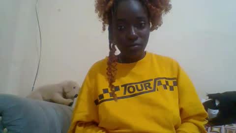 Snapshot of miss_atitude chatting on 10.09.25 miss_atitude online show from 10.09.25