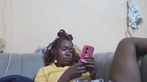 Snapshot of miss_atitude chatting on 11.15.25 miss_atitude online show from 11.15.25