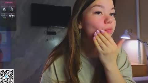 Sandy online show from 11.05.25