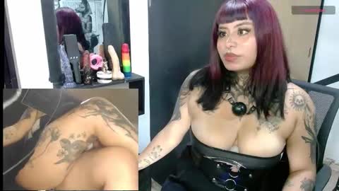 miss_clover online show from 09.11.25