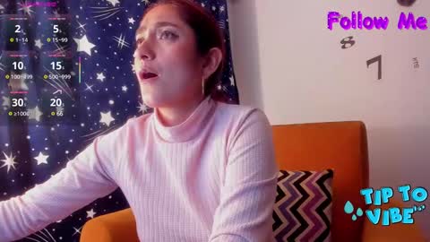 Victoria Cruz online show from 03.07.25