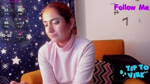 Victoria Cruz online show from 03.07.25