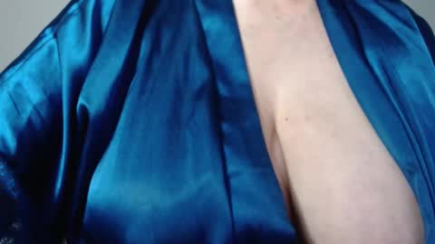 Snapshot of miss_daniels chatting on 10.11.25 liza online show from 10.11.25