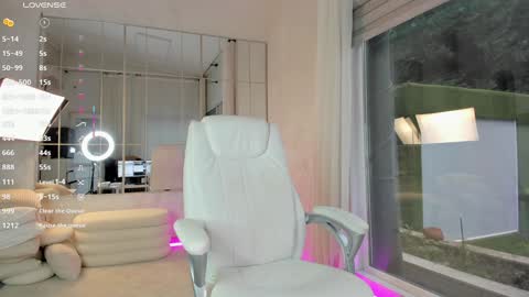 Snapshot of miss_diamond__ chatting on 11.07.25 miss_diamond__ online show from 11.07.25