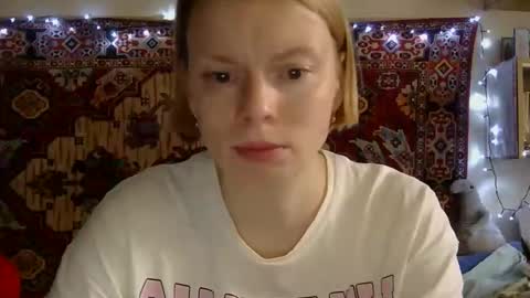 Elis online show from 09.16.25
