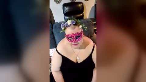 Snapshot of miss_ella_rose chatting on 06.15.26 miss_ella_rose online show from 06.15.26