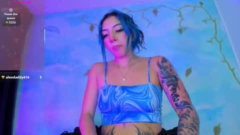 Snapshot of miss_evans_ chatting on 09.30.25 miss_evans_ online show from 09.30.25