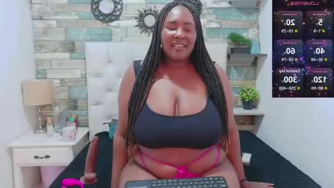 Snapshot of miss_evans_ chatting on 06.03.26 miss_evans_ online show from 06.03.26