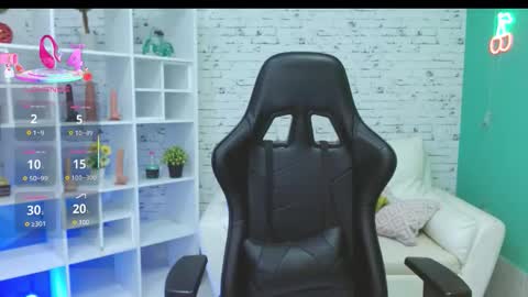 miss_honey1 online show from 10.22.25