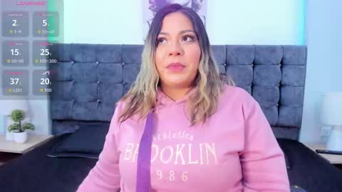 miss_horney online show from 10.12.25